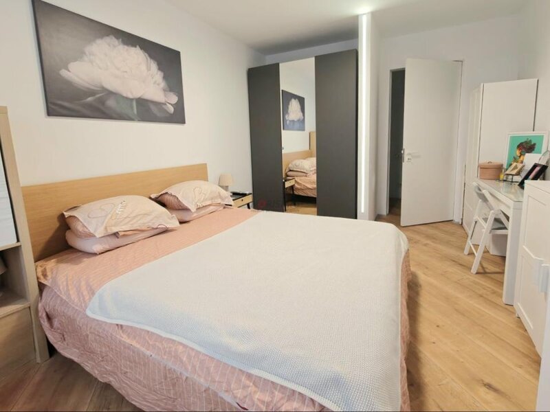 Pipera, 3 camere 77 mp, parcare, 4City North, centrala, mobilat
